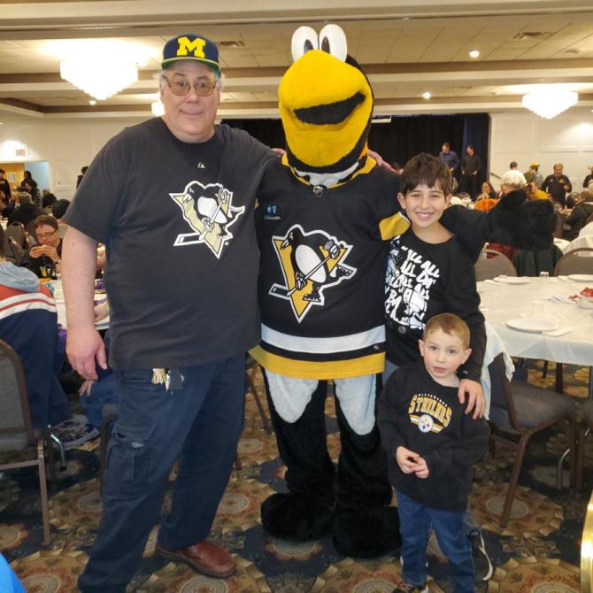Iceburgh-at-Sports-Luncheon-1